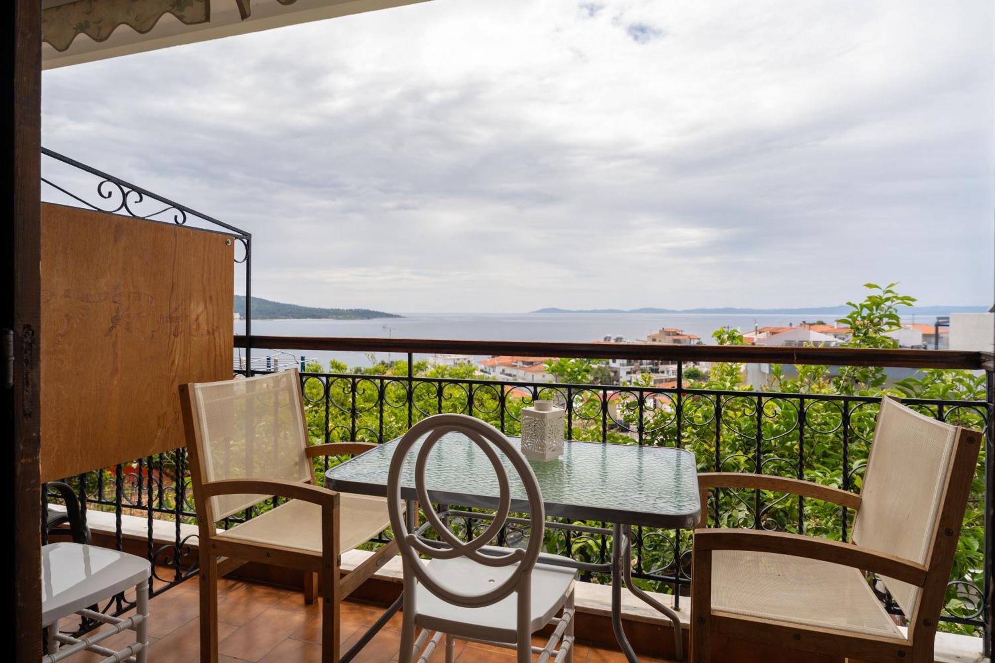 Appartamento House Mistral Neos Marmaras Esterno foto